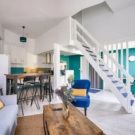 2 Proche Gare De Apartment