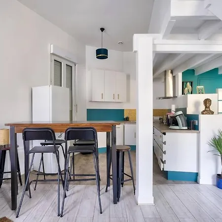 2 Proche Gare De Apartment